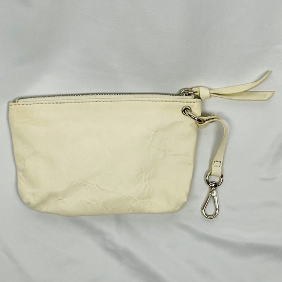 Stunning Nanette Lepore Gold Metallic Handbag - Picture 6 of 10